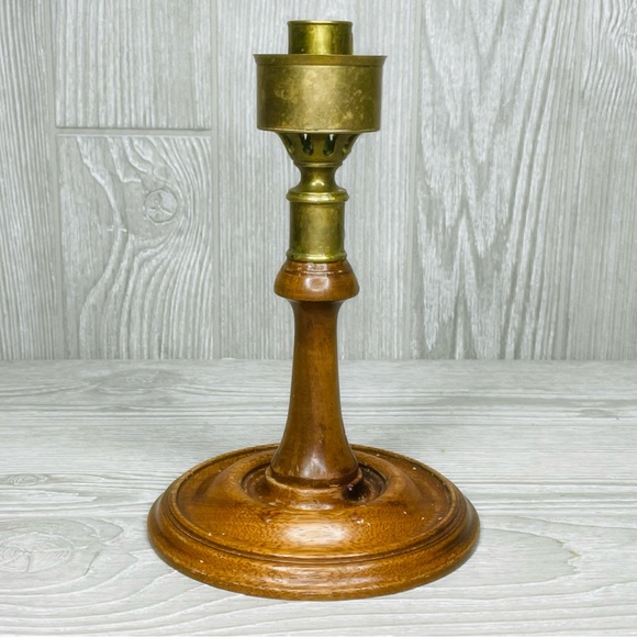 Vintage Brass Turned Wood Georgian Colonial Candlesticks set Holder / Hurricane - Picture 11 of 13